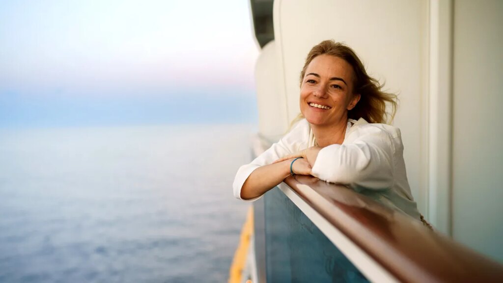 Reddit divides over '&#x 27; revolting &#x 27; cruise routine tourists state is remarkably typical