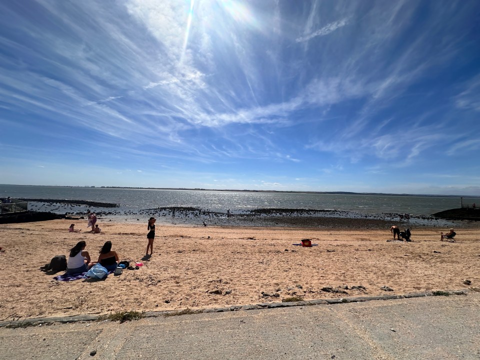 Cyann Fielding in Windsor and Canvey island.