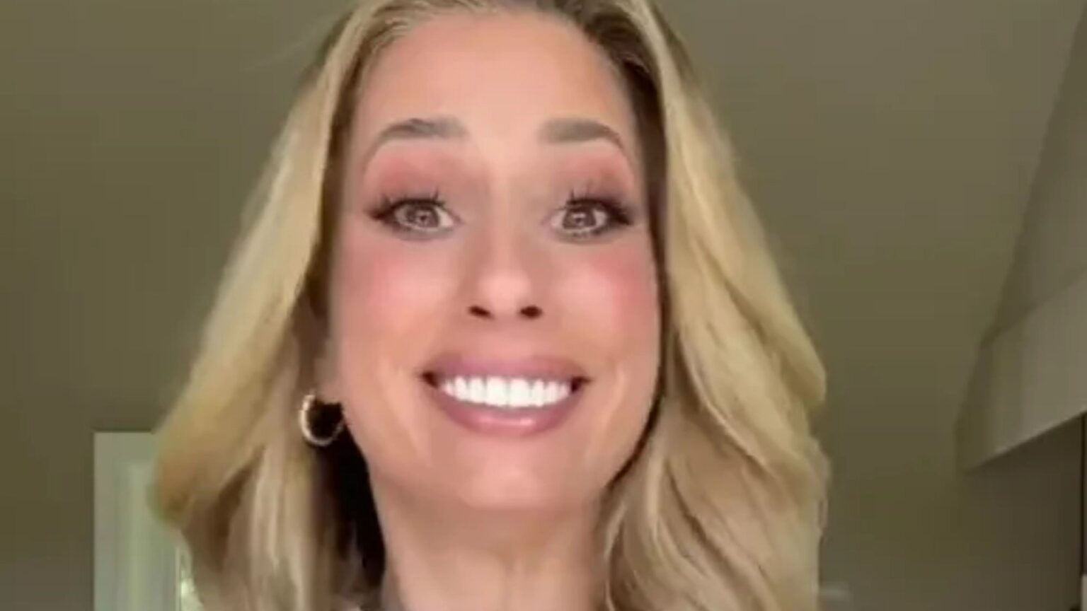 Stacey Solomon reveals mega fast hair routine that helps a blow dry final a WEEK