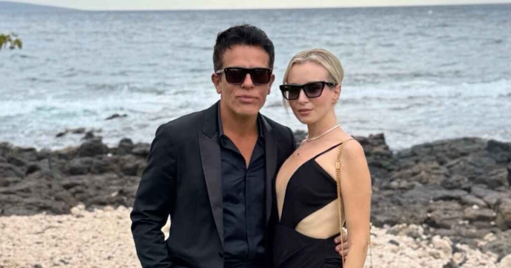 Teddi Mellencamp’s Estranged Spouse Edwin Arroyave Debuts Love With New Sweetheart Teddi Mellencamp’s Estranged Spouse Edwin Arroyave Debuts Love With New Sweetheart