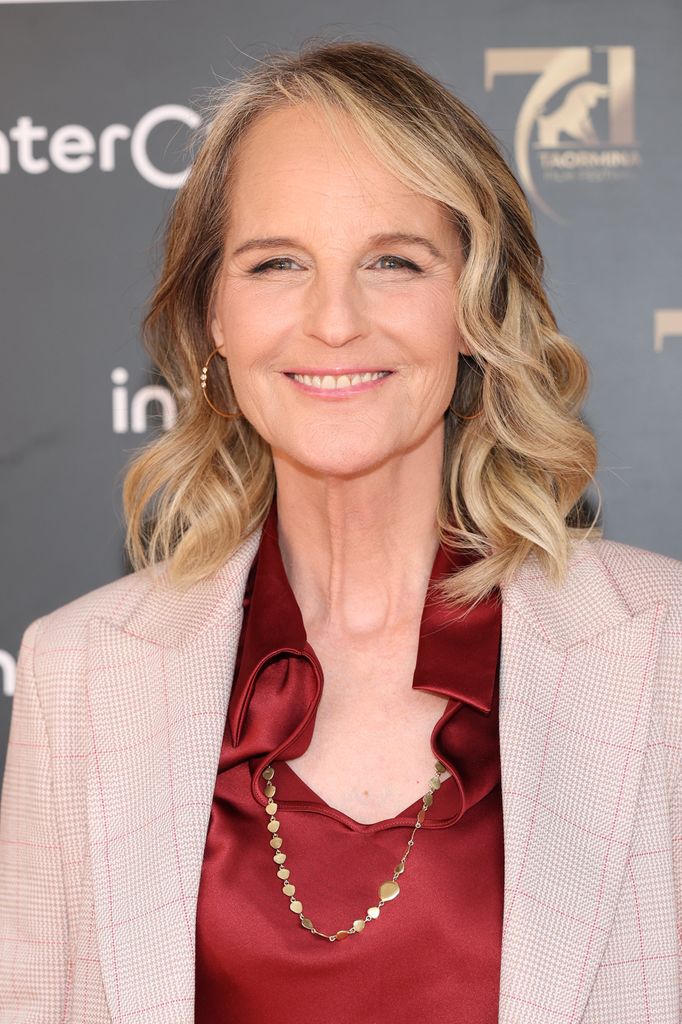 helen hunt red carpet