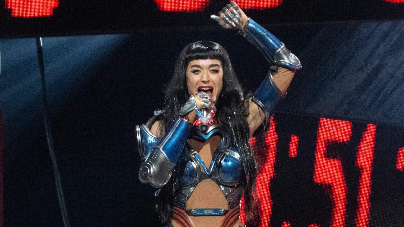 Katy Perry breaks silence on Justin Trudeau love throughout London gig