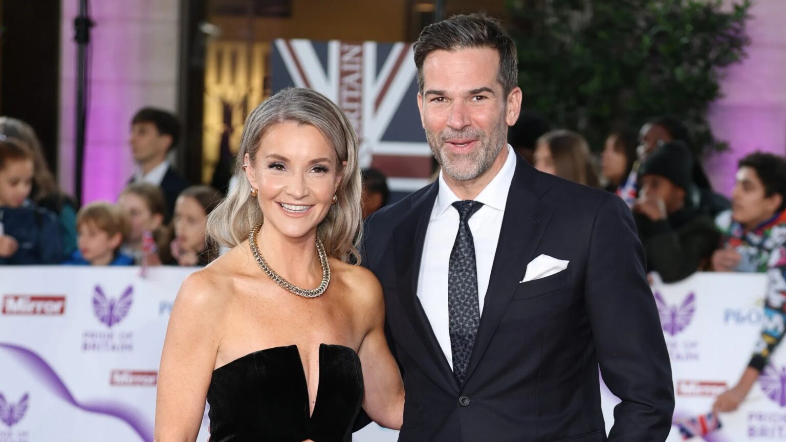 Helen Skelton and Gethin Jones stroll red carpet after months of dating rumours