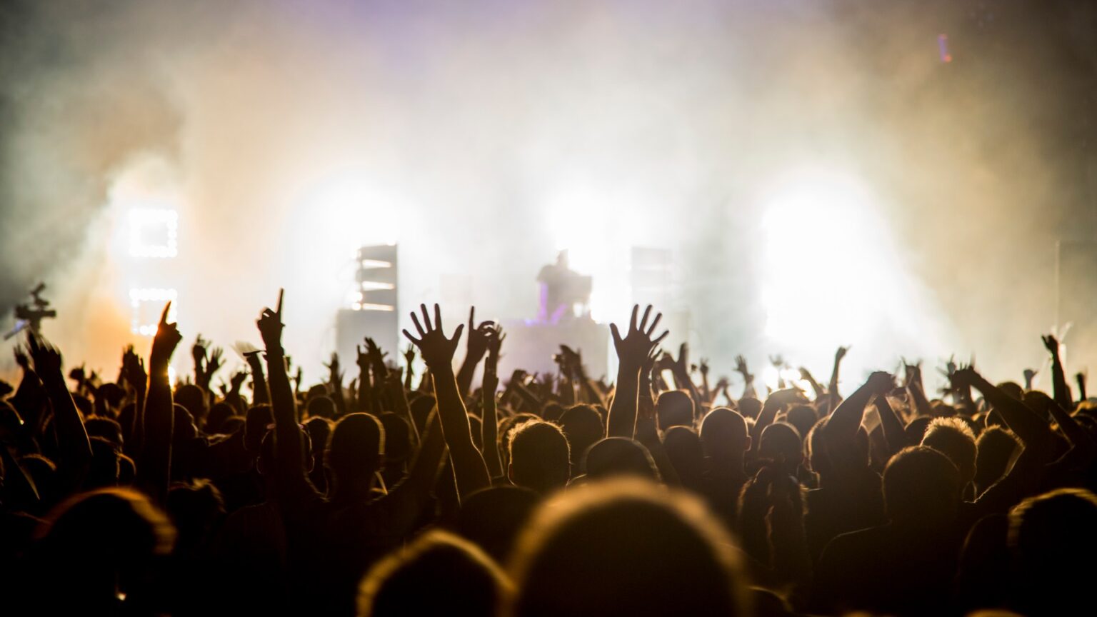 Substantial rock band split after a years together leaving fans ravaged Substantial rock band split after a years together leaving fans ravaged