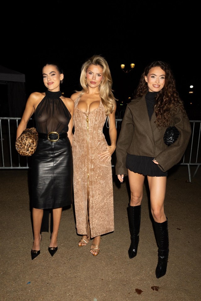 Sarah Jane Nader and Brooks Nader at the "EE72" party during Paris Fashion Week Ready-to-Wear Collection Spring-Summer 2026.