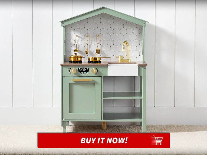 Wooden-Farmhouse-Kitchen-Set-For-Kids-Gift-Guide-Toys-MAIN